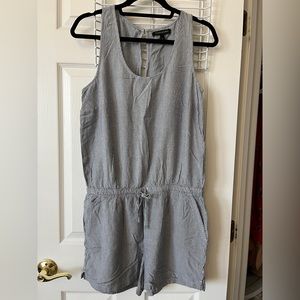 Banana Republic blue white shorts jumpsuit: size S